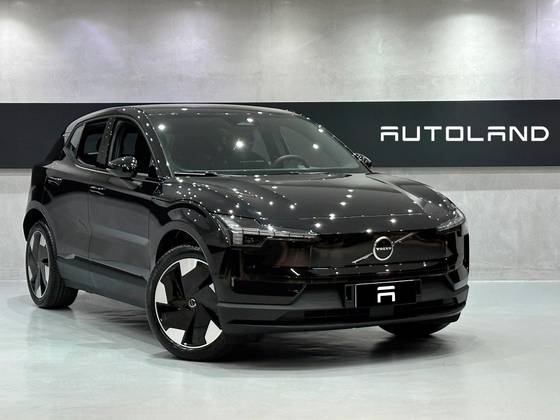 VOLVO EX30 69 KW ELÉTRICO PLUS